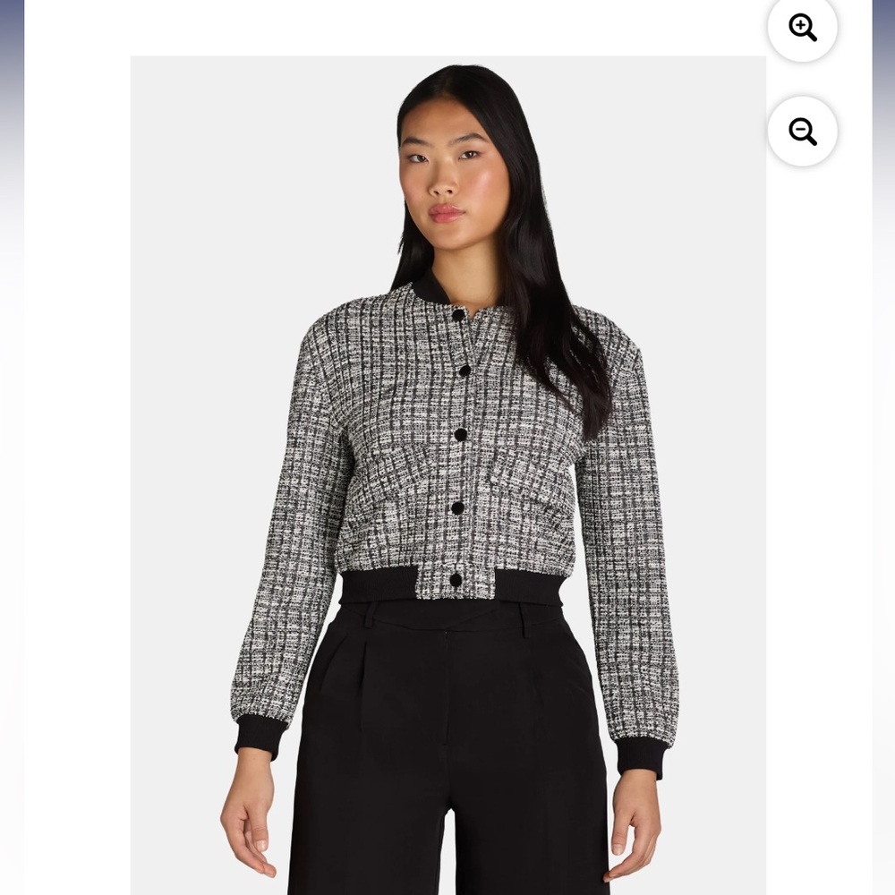 Woman’s bomber jacket Bomber